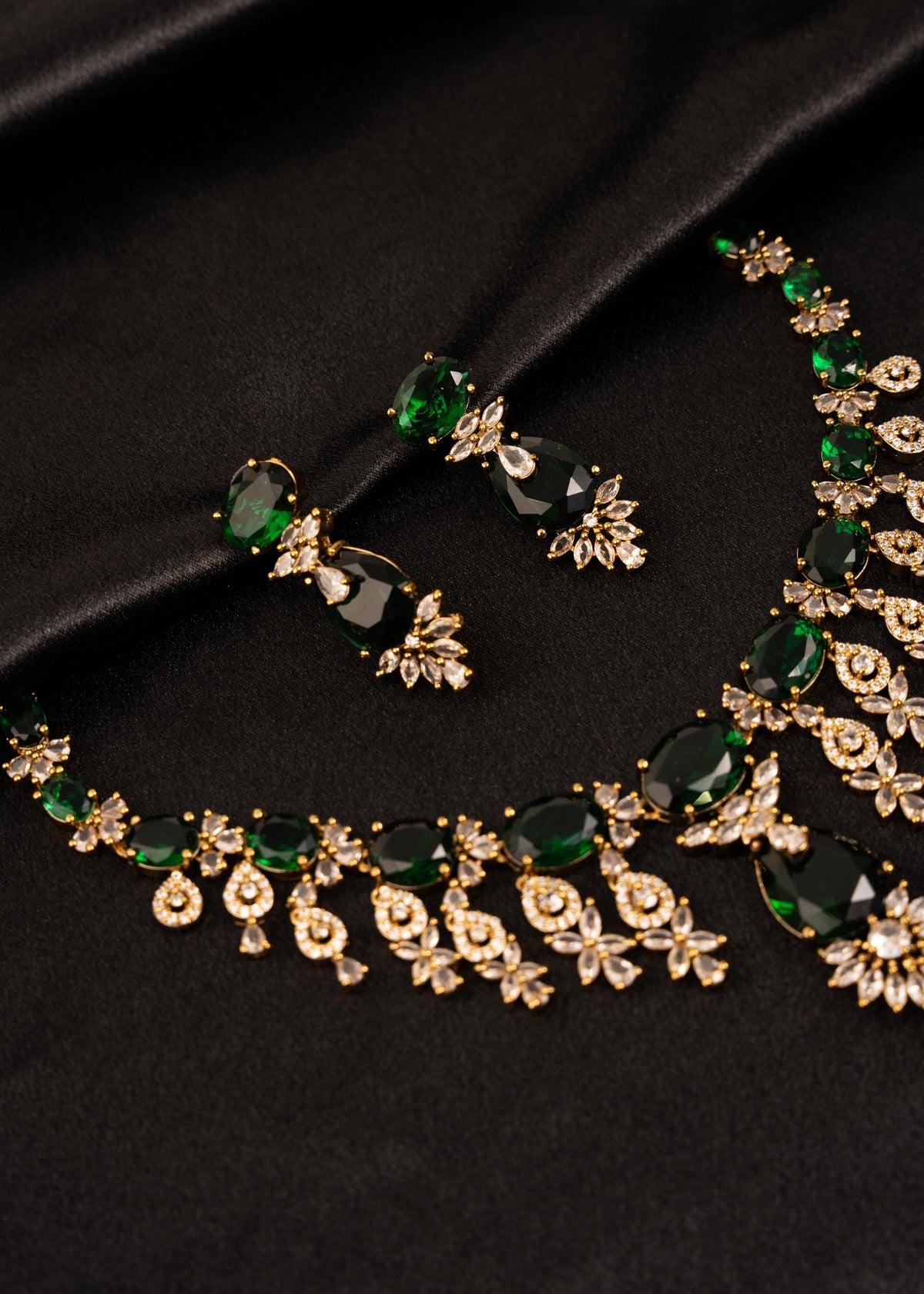 Luxury American Diamond Choker Necklace Set/ Statement Necklace/ CZ Bridal Wear/ Bollywood Jewelry/ Party Wear Jewelry/ Wedding Jewelry