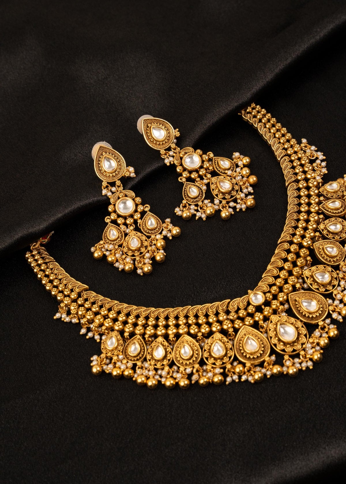 Premium Antique Gold Kundan Choker Necklace Set/ Indian Wedding Jewelry/ Traditional Jewelry/ Statement Jewelry/ Traditional Jewelry/