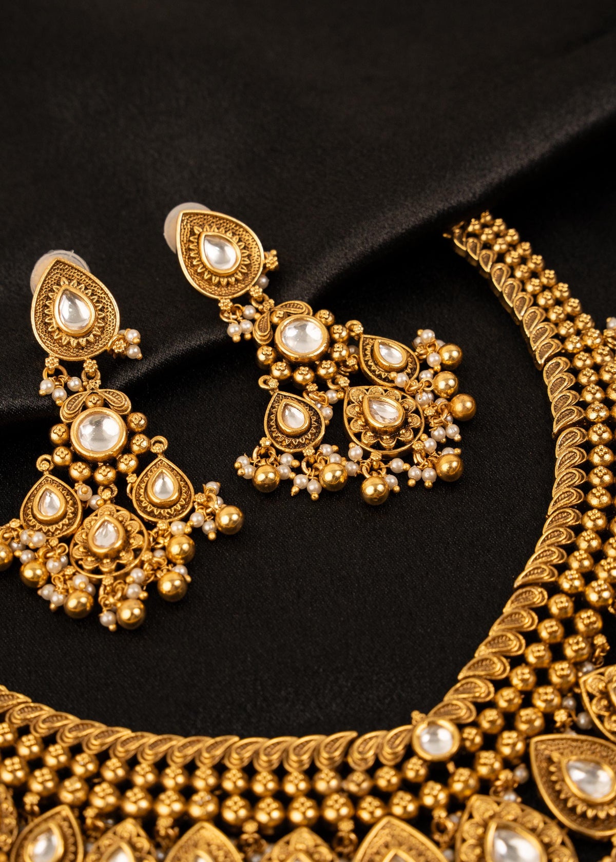Premium Antique Gold Kundan Choker Necklace Set/ Indian Wedding Jewelry/ Traditional Jewelry/ Statement Jewelry/ Traditional Jewelry/