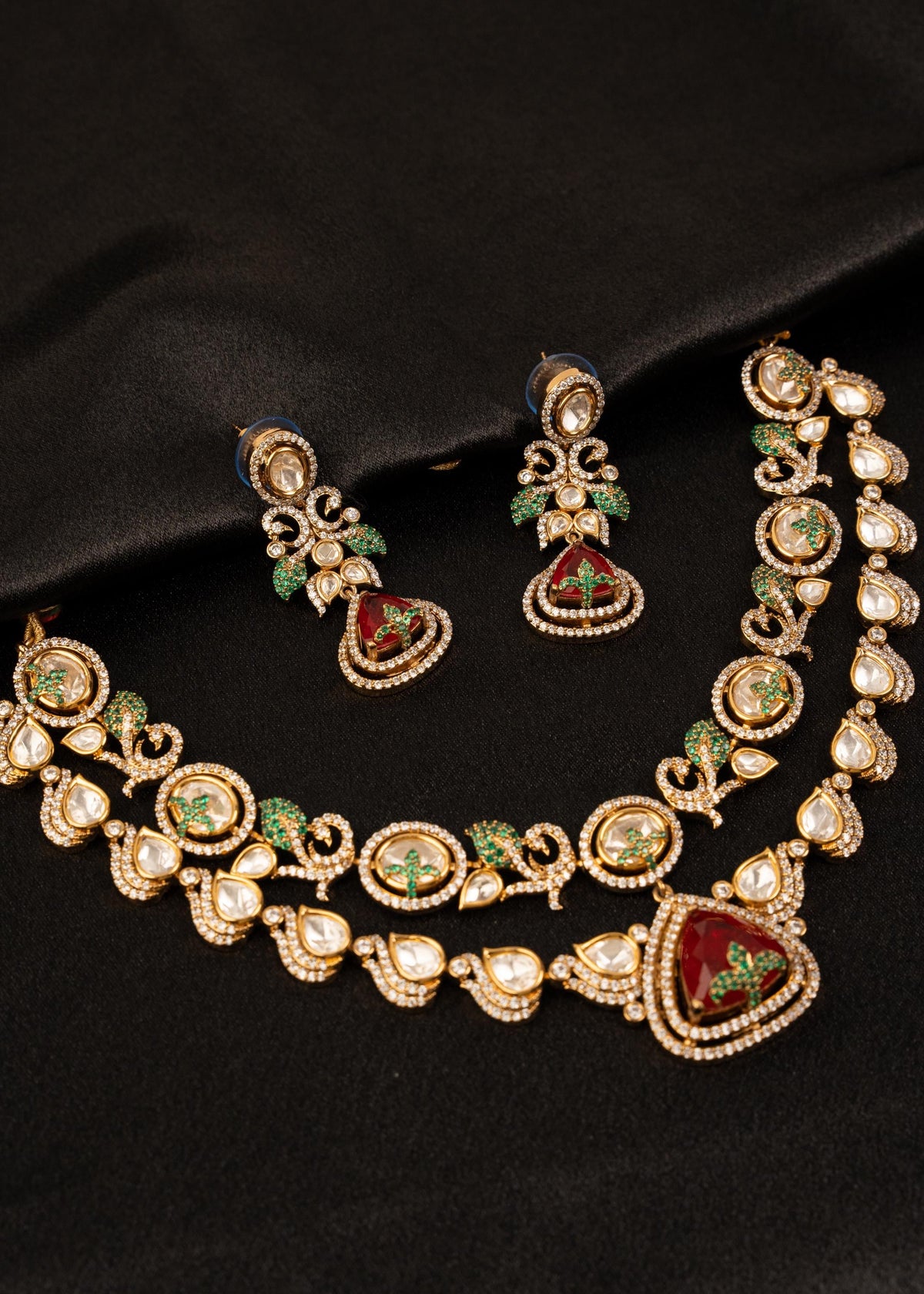 High Quality Red & Green Kundan Choker Necklace Set/ Layered Necklace/ Pearl Choker Necklace/ Indian Wedding Jewelry/ Statement Jewelry