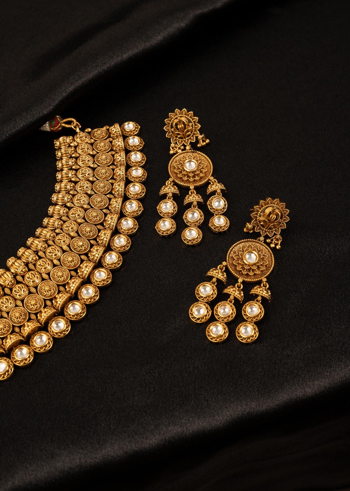 Premium Bridal Kundan Choker Necklace Set with Maang Tikka/ Indian Jewelry/ Wedding Jewelry/ Traditional Necklace/ Gold Plated Jewelry