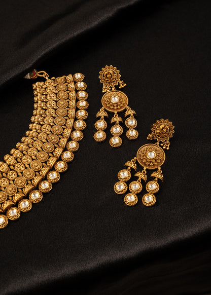 Premium Bridal Kundan Choker Necklace Set with Maang Tikka/ Indian Jewelry/ Wedding Jewelry/ Traditional Necklace/ Gold Plated Jewelry