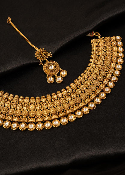Premium Bridal Kundan Choker Necklace Set with Maang Tikka/ Indian Jewelry/ Wedding Jewelry/ Traditional Necklace/ Gold Plated Jewelry