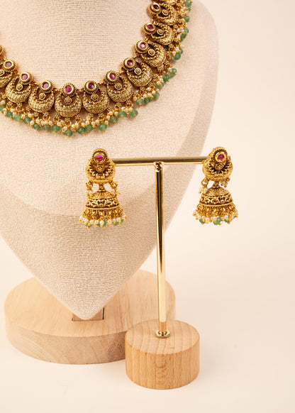 High Quality Kundan Choker Necklace Set/ Indian Jewelry/ Statement Jewelry/ Traditional Jewelry/ Wedding Jewelry/ South Indian Jewelry/ Ruby