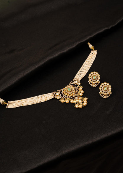 Exclusive Kundan Pearl Choker Necklace Set With Studs/ Indian Jewelry/ Statement Necklace/ Wedding Jewelry/ Gold Plated Necklace