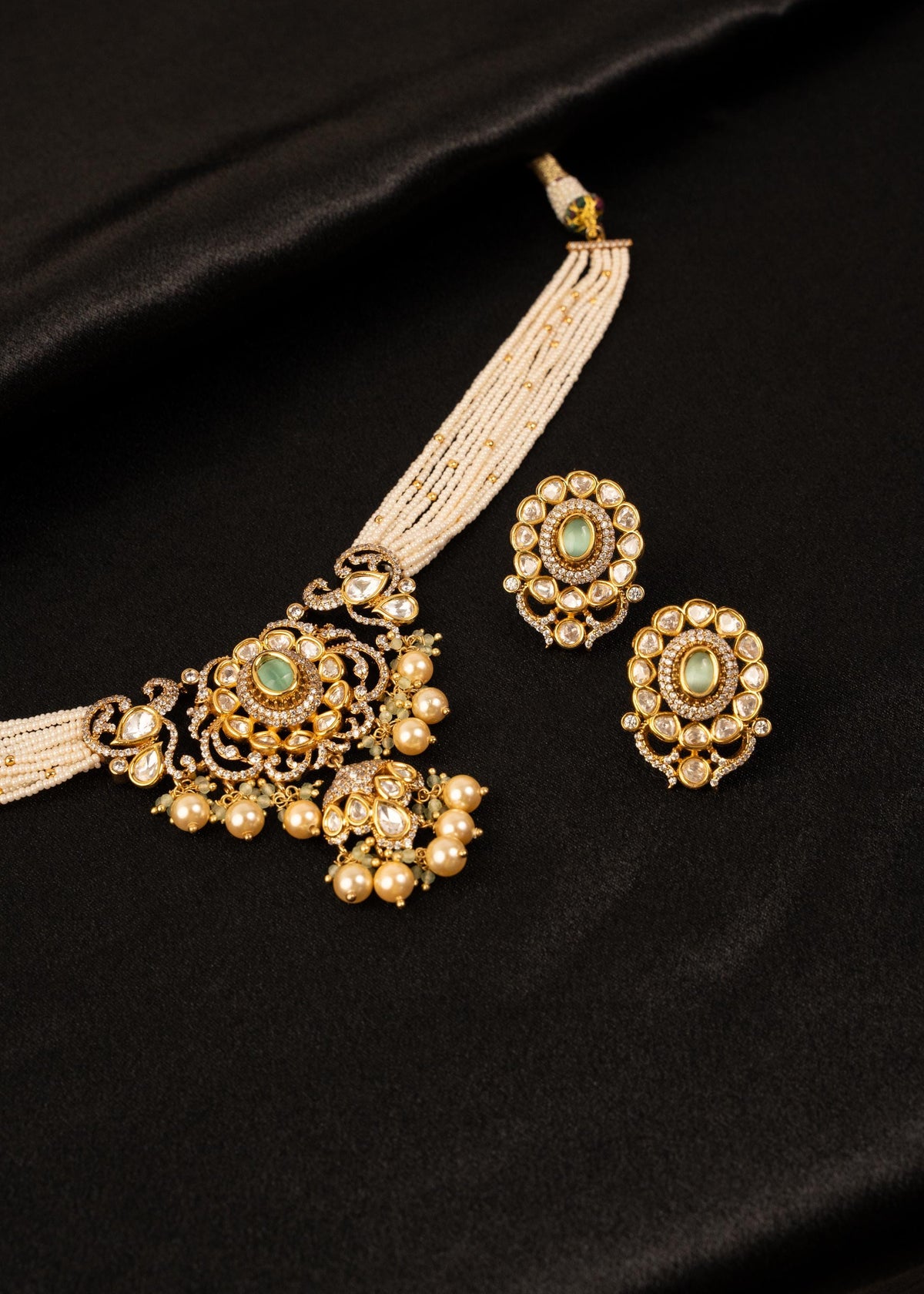 Exclusive Kundan Pearl Choker Necklace Set With Studs/ Indian Jewelry/ Statement Necklace/ Wedding Jewelry/ Gold Plated Necklace
