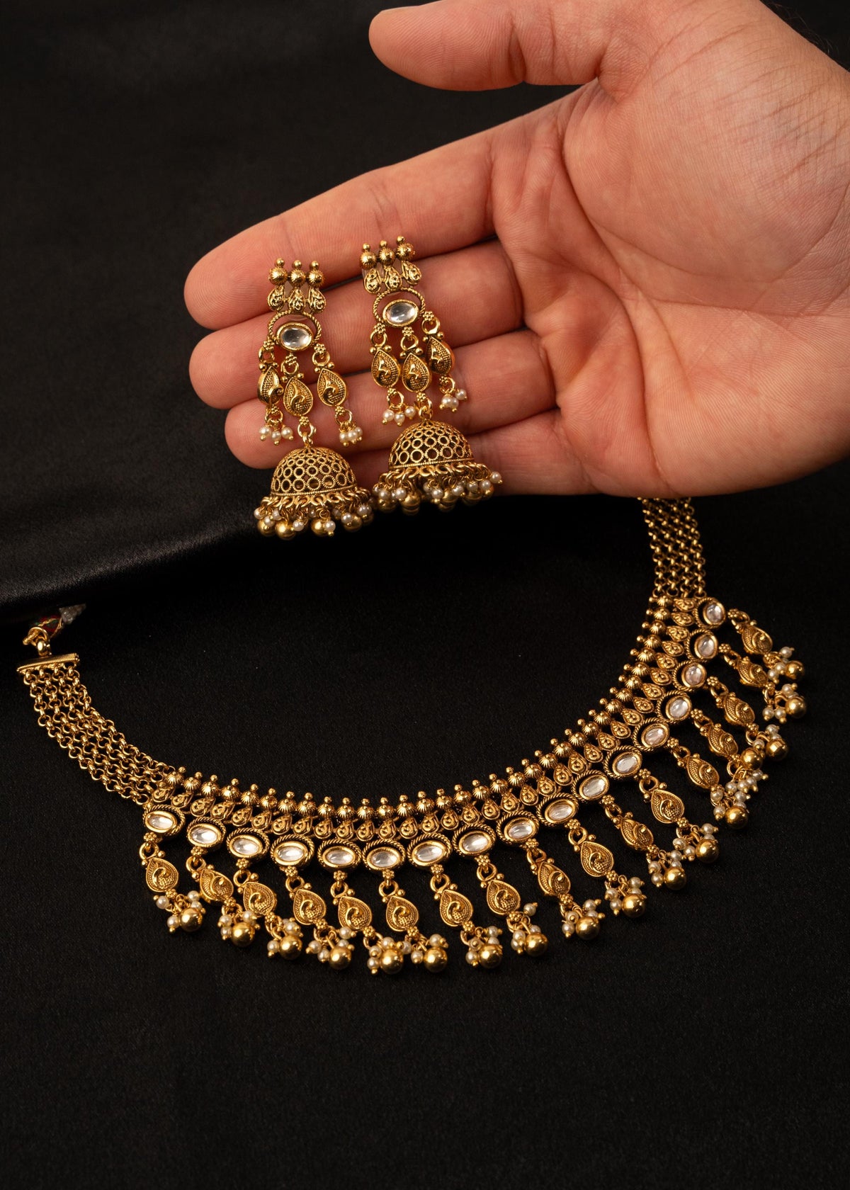 Premium Gold Plated Choker Necklace Set with Jhumkas/ Indian Wedding Jewelry/ Statement Necklace/ Bridesmaid Jewelry/ Kundan Choker Neckalce