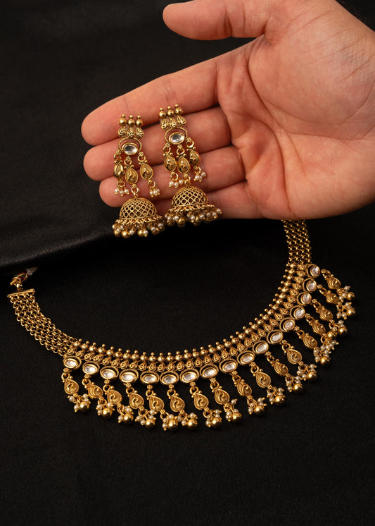 Premium Gold Plated Choker Necklace Set with Jhumkas/ Indian Wedding Jewelry/ Statement Necklace/ Bridesmaid Jewelry/ Kundan Choker Neckalce