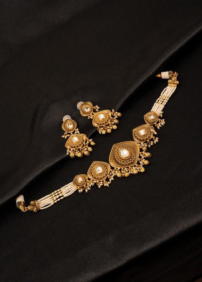 High Quality Gold Plated Kundan Choker Necklace Set/ Sleeek Necklace/ Indian Jewelry/ Statement Jewelry/ Antiique Jewelry/ Wedding Necklace