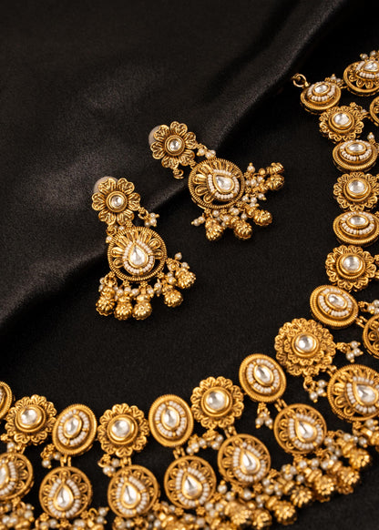 High Quality Kundan Choker Necklace Set/ Indian Wedding Necklace/ Statement Necklace/ Traditional Jewelry/ Bridal Choker Necklace/ Antique