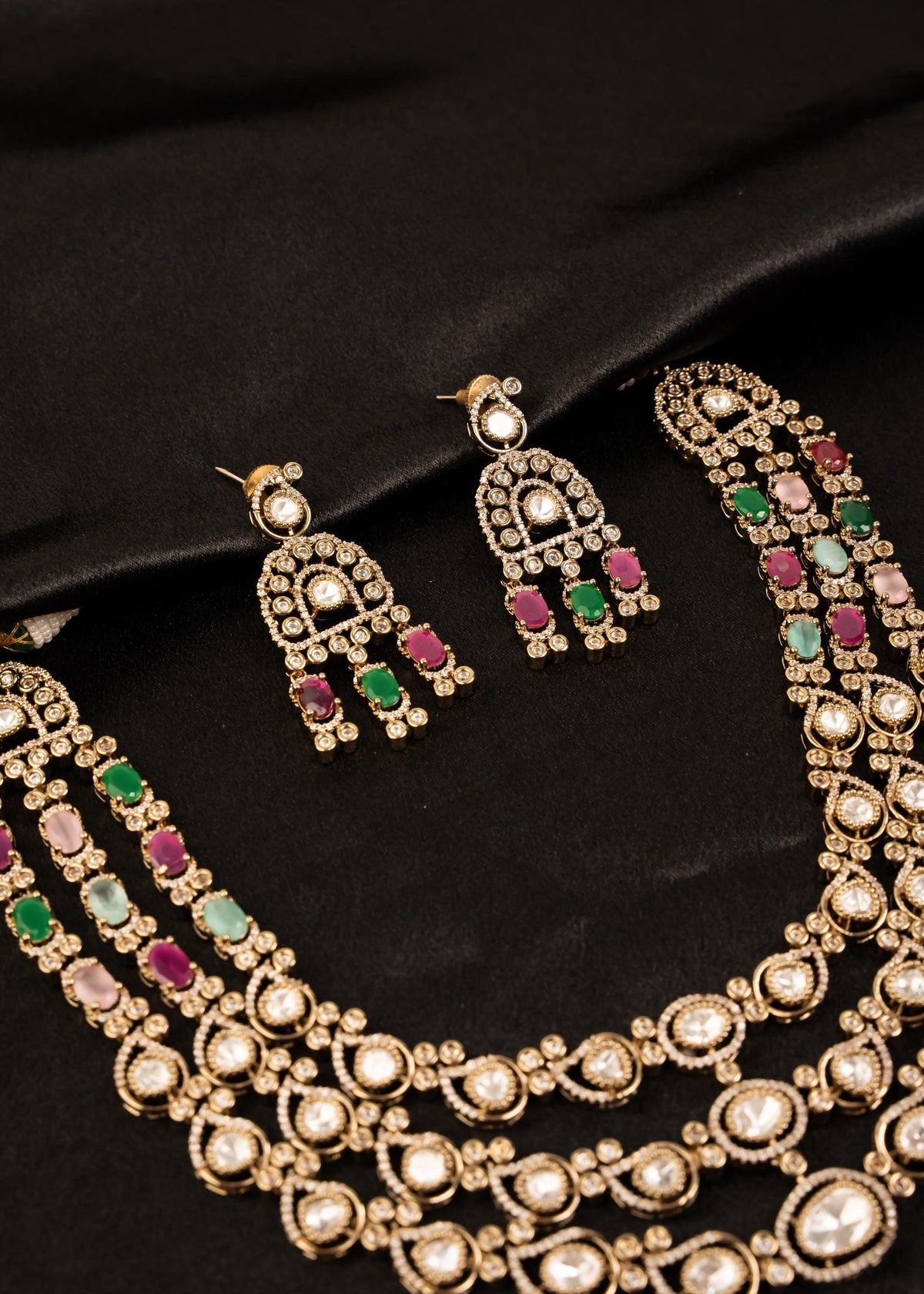 Premium Kundan Triple Layered Choker Nceklace Set/ Reception Wear/ Indian Wedding Jewelry/ Gold Plated Necklace/ Wedding Jewelry/ Multi