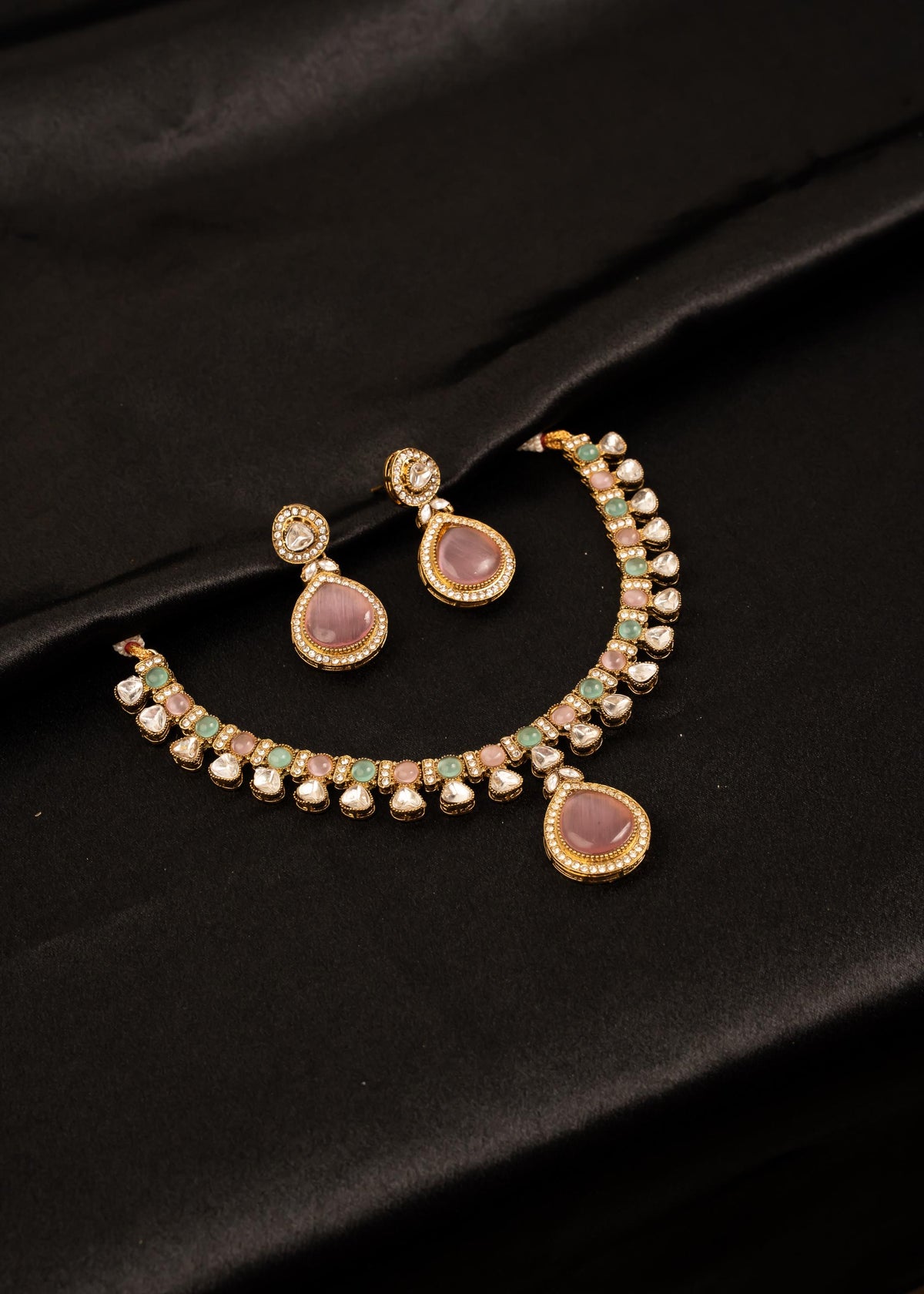 Sabyasachi Inspired Choker Necklace Set/ Indian Jewelry/ Statement Necklace/ Wedding Jewelry/ Multicolor Necklace/ Wedding Jewelry/ Green