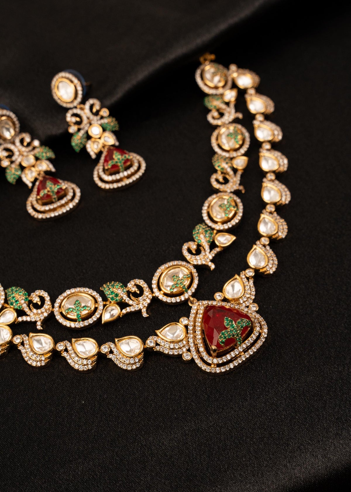 High Quality Red & Green Kundan Choker Necklace Set/ Layered Necklace/ Pearl Choker Necklace/ Indian Wedding Jewelry/ Statement Jewelry