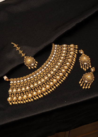 Premium Antique Kundan Choker Necklace Set with Maang Tikka/ Bridal Necklace/ Indian Wedding Jewelry/ Traditional Jewelry/ Statement Jewelry