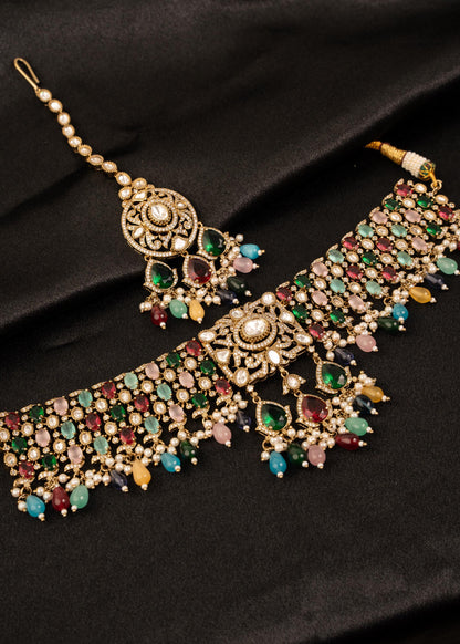 Exclusive Kundan Choker Necklace Set With Maang Tikka Set/ Indian Wedding Jewelry/ Traditional Jewelry/ Bridal Wear/ Statement Necklace