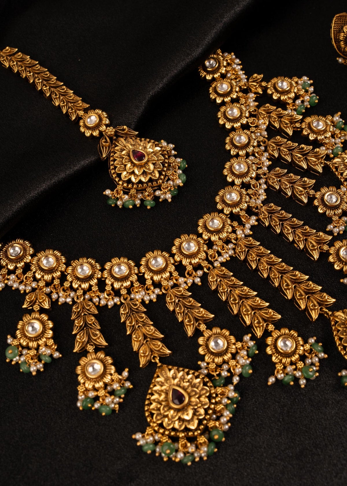 Exclusive Antique Gold Plated Choker Necklace Set/ Kundan Waterfall Necklace/ Indian Bridal Jewelry/ Wedding Necklace/ Traditional Jewelry