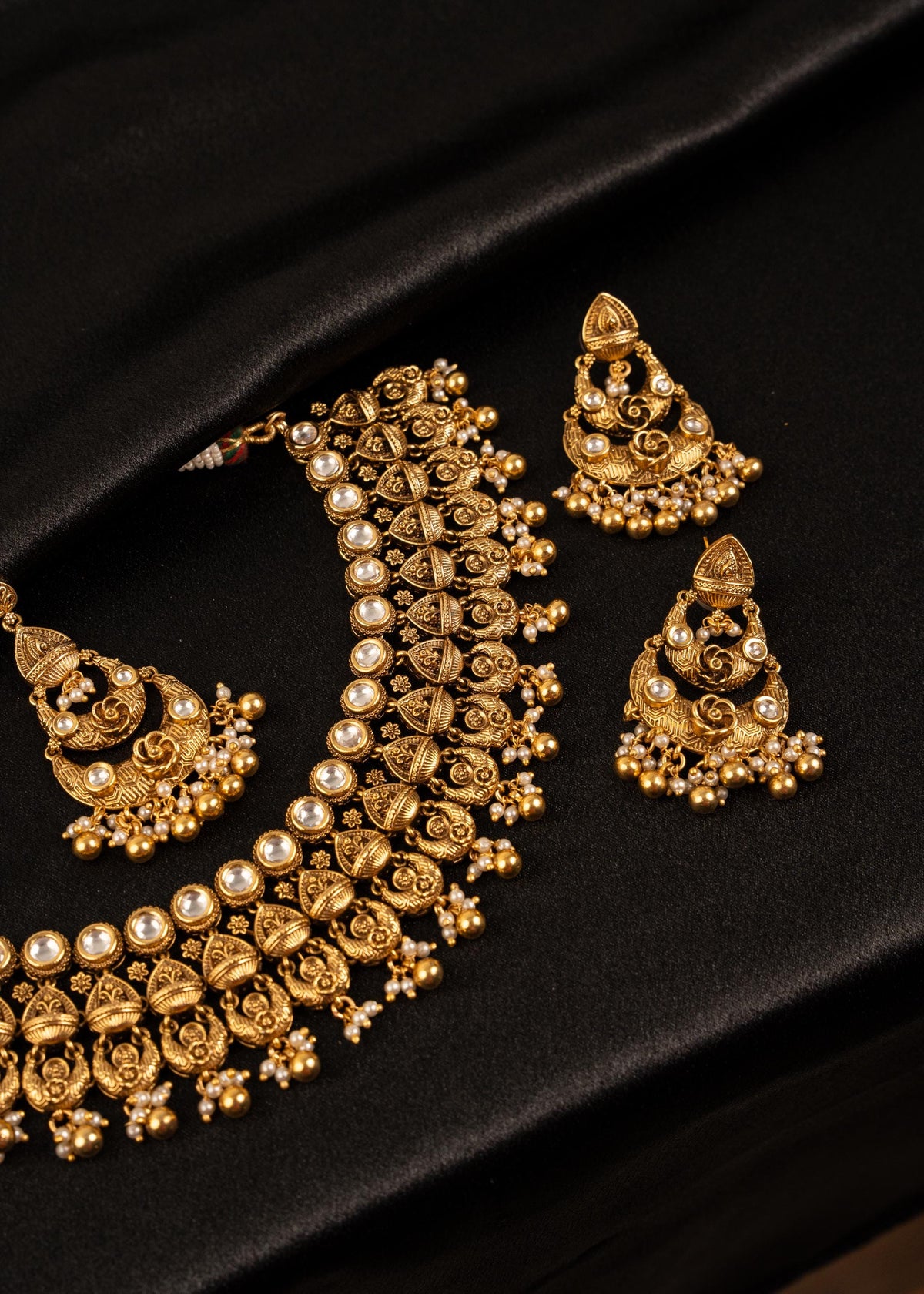 Exclusive Gold Plated Kundan Necklace Set/ Indian Bridal Jewelry/ Antique Necklace/ Traditional Jewelry/ Statement Necklace/ Maang Tikka