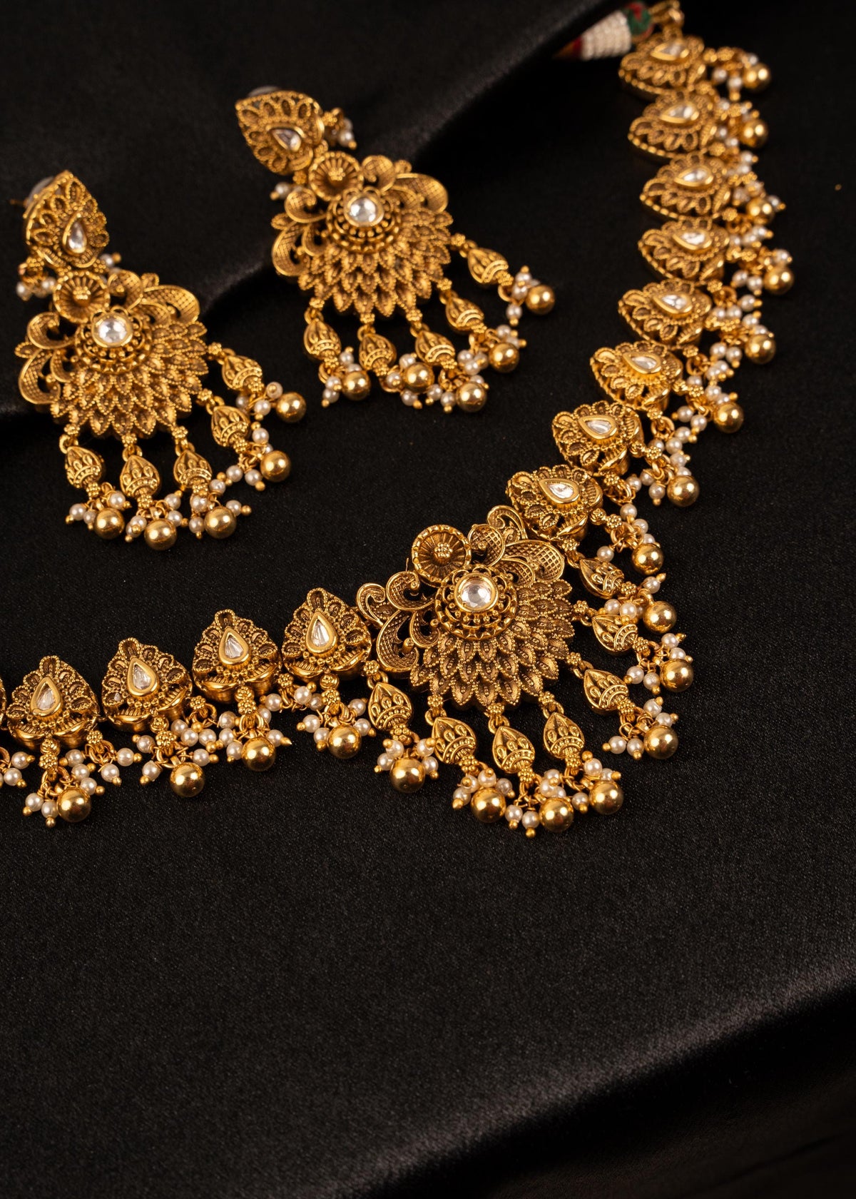 Premium Gold Plated Kundan Choker Necklace Set/ Indian Wedding Necklace/ Traditional Jewelry/ Statement Necklace/ Bridesmaid Jewelry