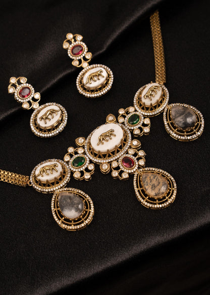 Sabyasachi Inspired Choker Necklace Set/ Indian Wedding Necklace/ Statement Jewelry/ Kundan Necklace Set/ Minimalistic Necklace/ Bridesmaid
