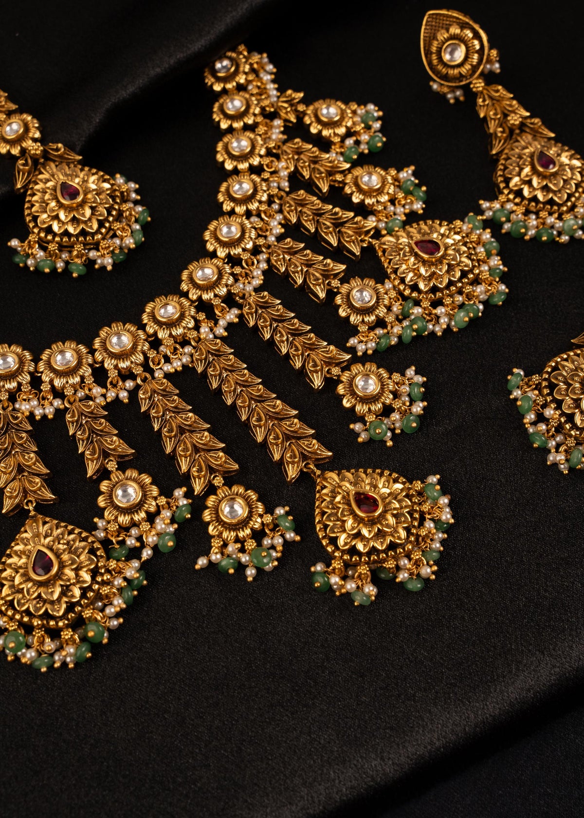 Exclusive Antique Gold Plated Choker Necklace Set/ Kundan Waterfall Necklace/ Indian Bridal Jewelry/ Wedding Necklace/ Traditional Jewelry
