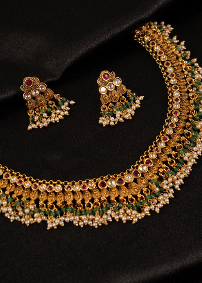 Antique Gold Plated Choker Necklace Set/ Indian Wedding Necklace/ Beaded Jewelry/ Statement Necklace/ Bridal Necklace/ Minimalistic Necklace