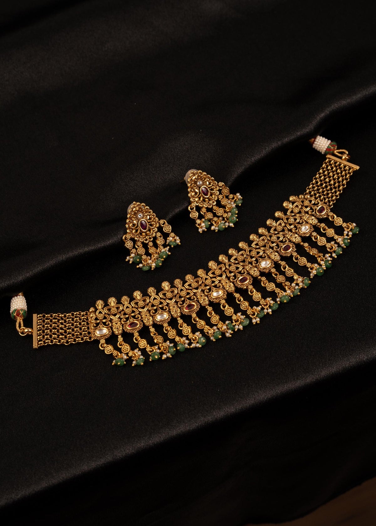 Gold Plated Kundan Choker Necklace Set/ Beaded Necklace with Small Earrings/ Statement Necklace/ Minimalistic Necklace/ Ruby/ Green/ Antique