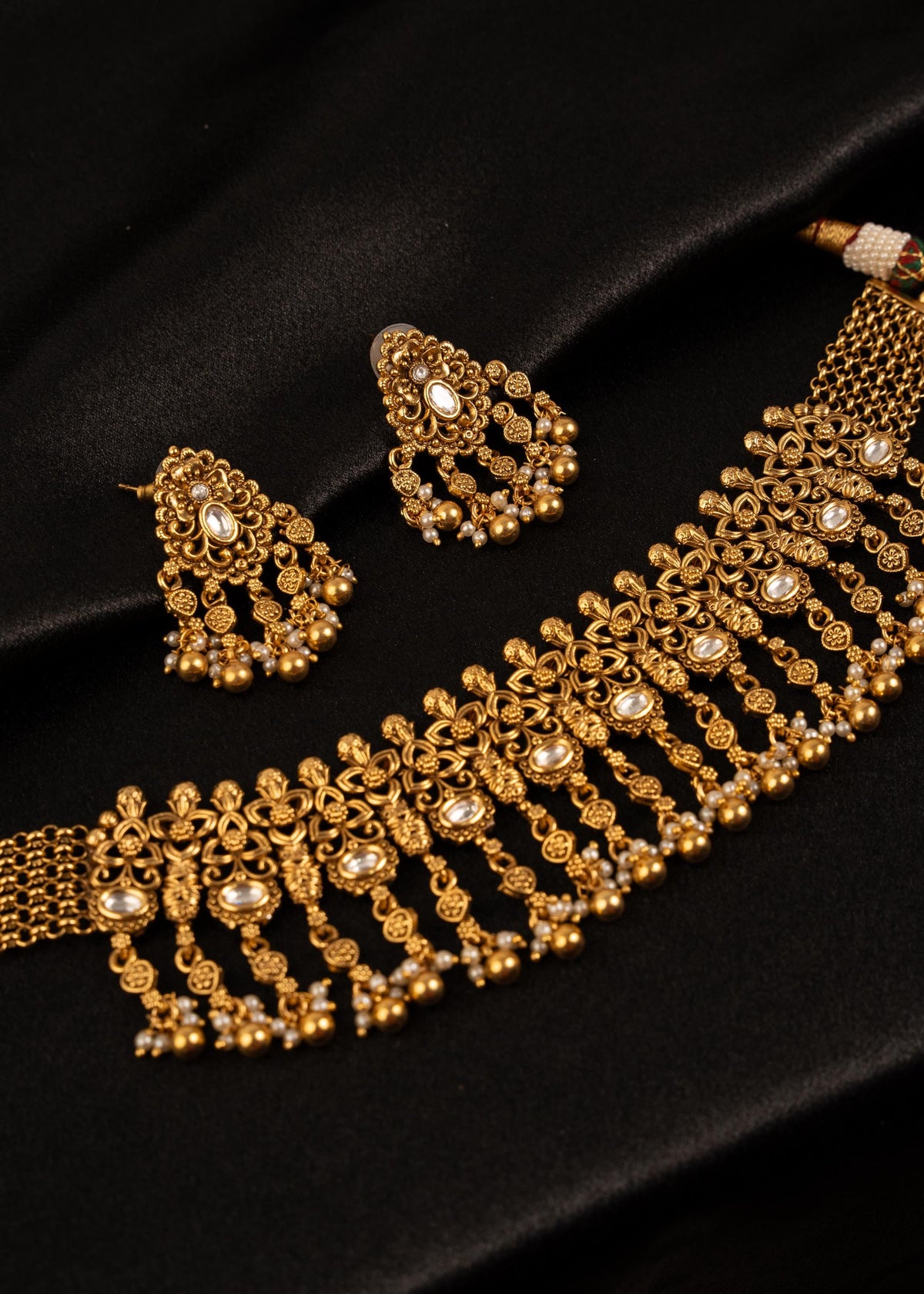 Gold Plated Kundan Choker Necklace Set/ Beaded Necklace with Small Earrings/ Statement Necklace/ Minimalistic Necklace/ Ruby/ Green/ Antique