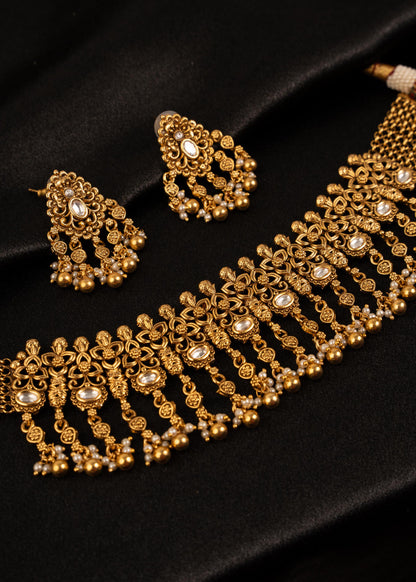 Gold Plated Kundan Choker Necklace Set/ Beaded Necklace with Small Earrings/ Statement Necklace/ Minimalistic Necklace/ Ruby/ Green/ Antique