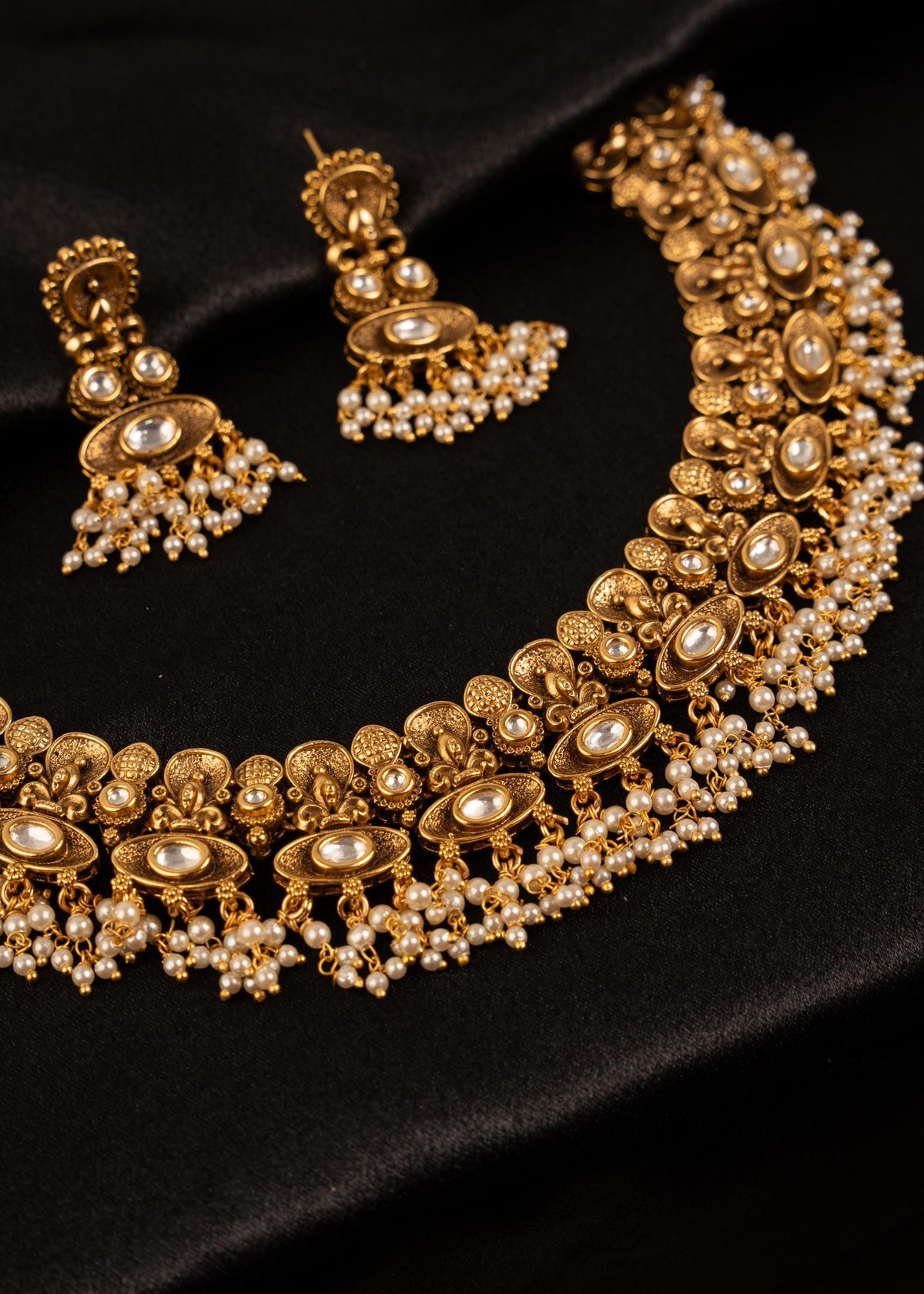 Premium Antique Gold Choker Necklace Set/ Indian Wedding Jewelry/ Traditional Jewelry/ Kundan Choker Necklace/ Statement Jewelry/
