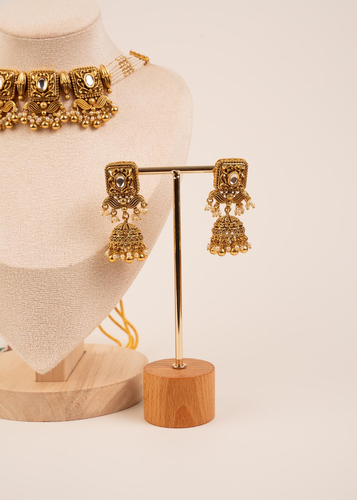 Gold Plated Kundan Choker Necklace Set/ Traditional Jewelry/ Indian Wedding Necklace/ Bridal Jewelry/ Statement Necklace/ Bridesmaid Jewelry