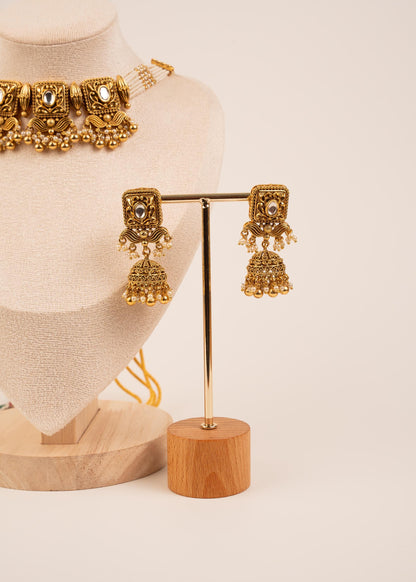 Gold Plated Kundan Choker Necklace Set/ Traditional Jewelry/ Indian Wedding Necklace/ Bridal Jewelry/ Statement Necklace/ Bridesmaid Jewelry