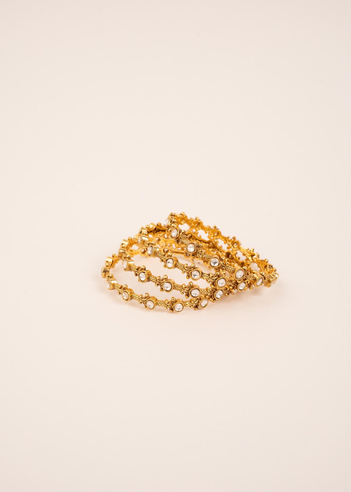 4 pcs Kundan Bangles Set/ Indian Wedding Kada Bangles/ Traditional Bangles/ Bracelet/ Wedding Jewelry/ Bridal Gold Plated Bangles/ White